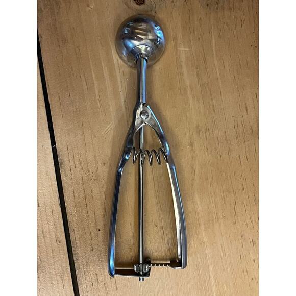 Vintage? Metal Ice cream scoop. Kitchen tools. Unbranded. - Picture 3 of 6